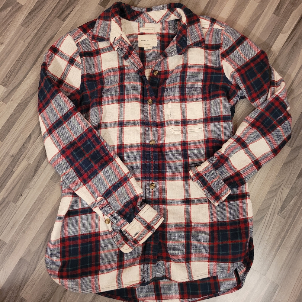 American Eagle Outfitters Red and Blue Checkered Shirt
